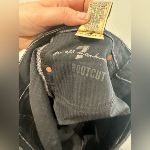 NWOT- 7 FOR ALL MANKIND BOOTCUT JEANS - Picture 8 of 8